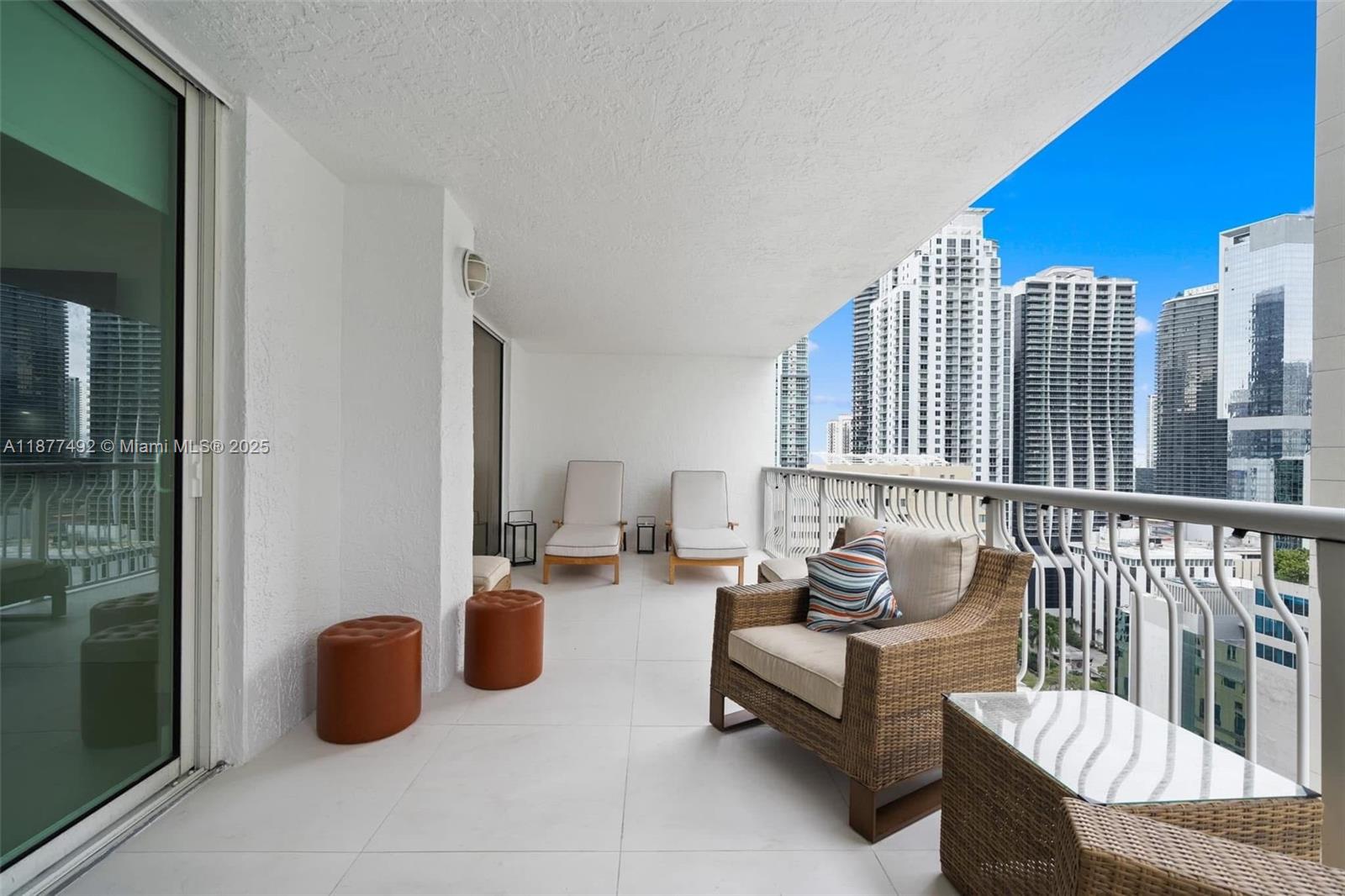 1200 Brickell Bay Dr 2812 Property Photo 6