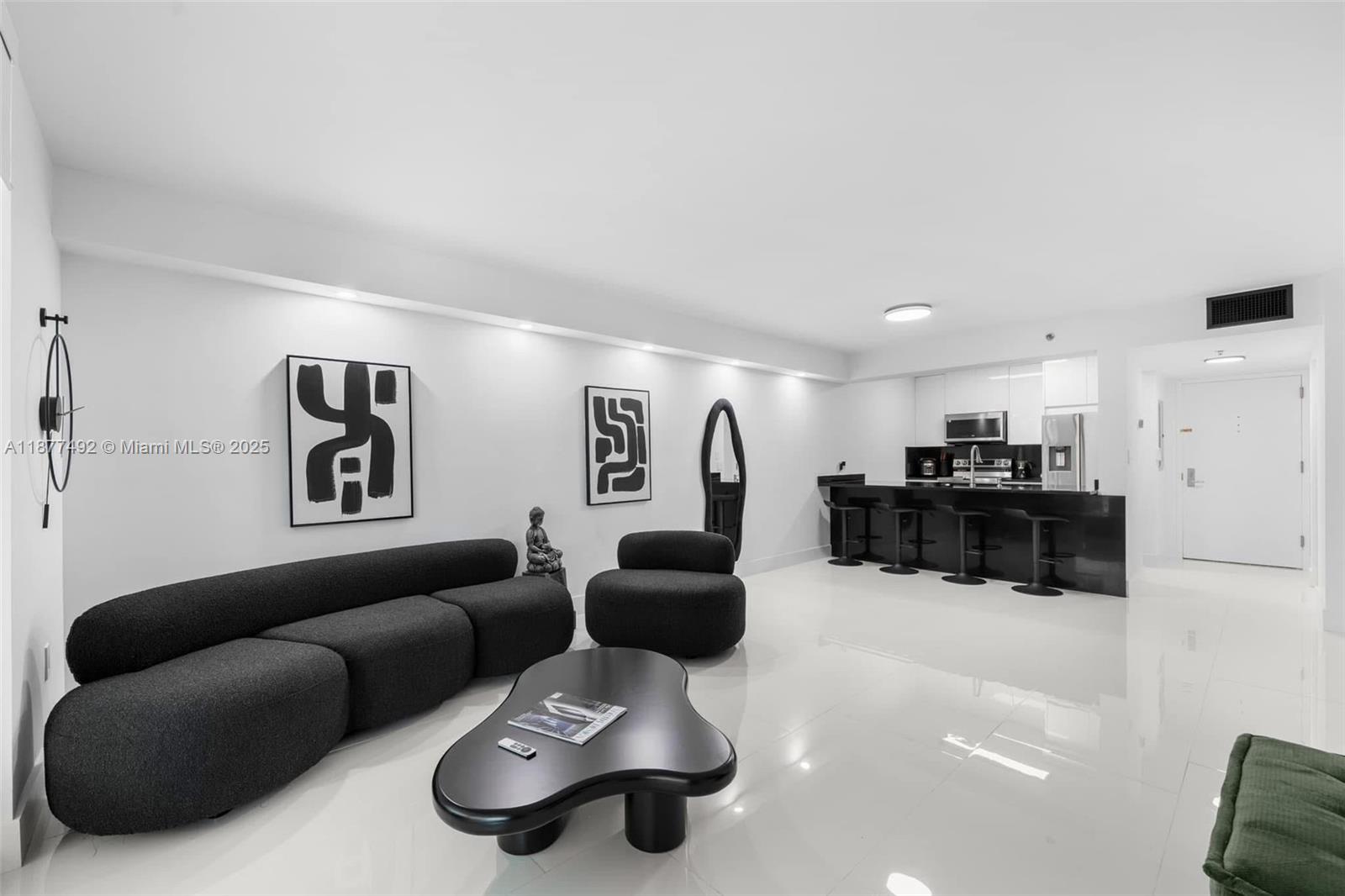 1200 Brickell Bay Dr 2812 Property Photo 20