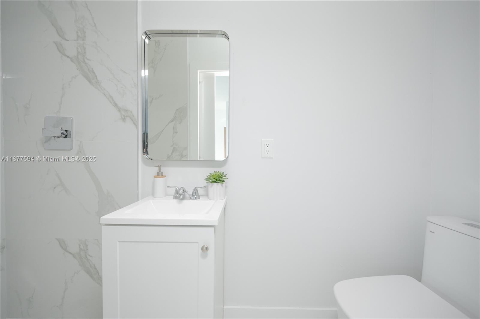 238 Nw 2nd St 6 Property Photo 14