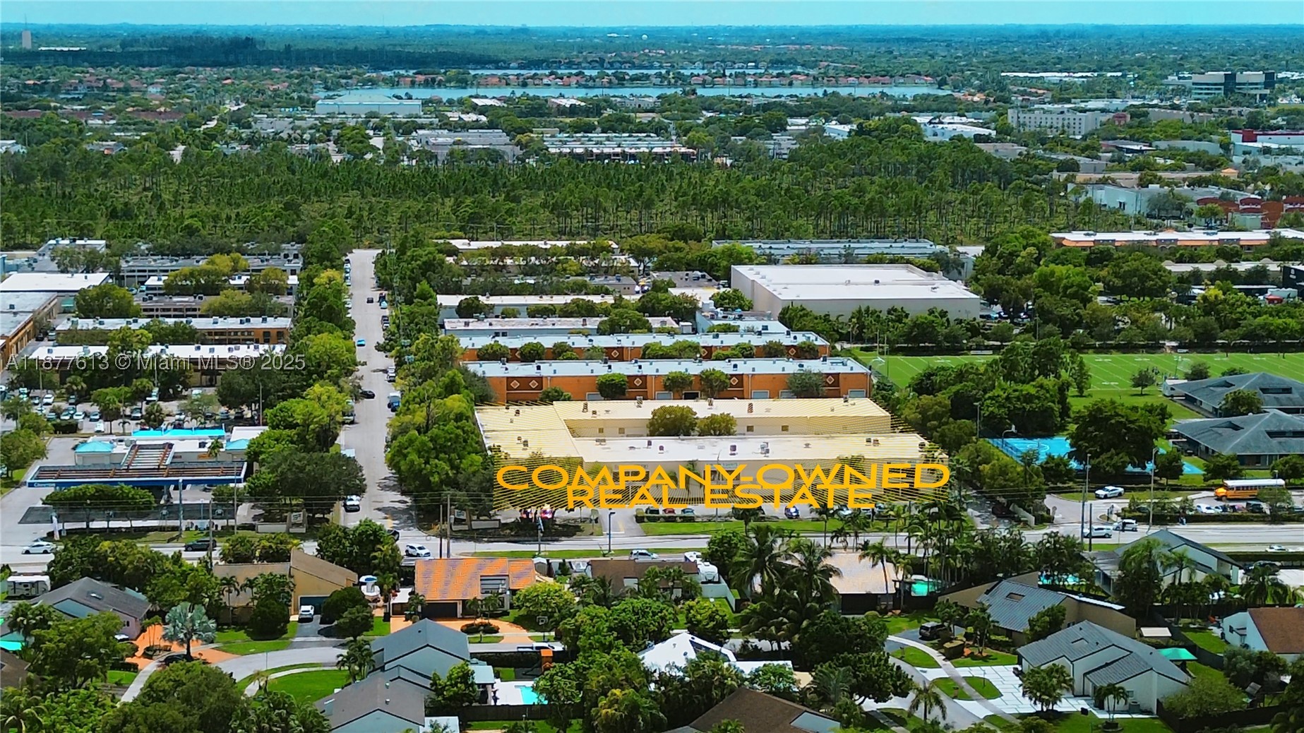 A11877613 Property Photo 20