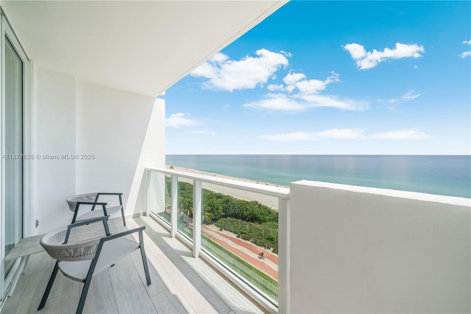 5601 Collins Ave 1011 Property Photo 15