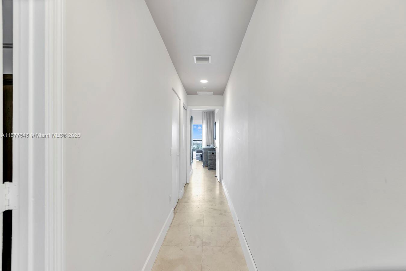 60 Sw 13th St 3402 Property Photo 13