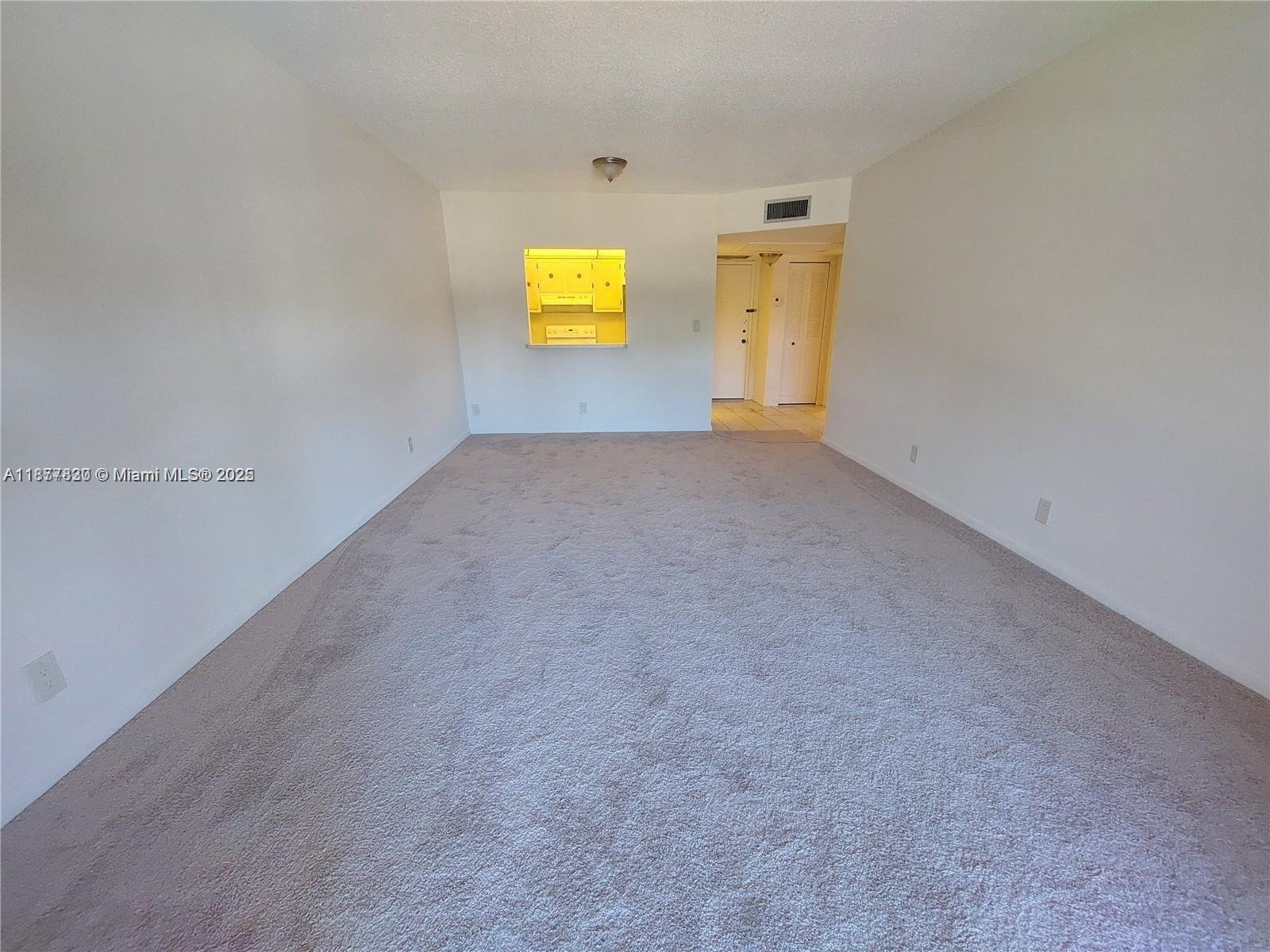 257 S Cypress Rd 438 Property Photo 7