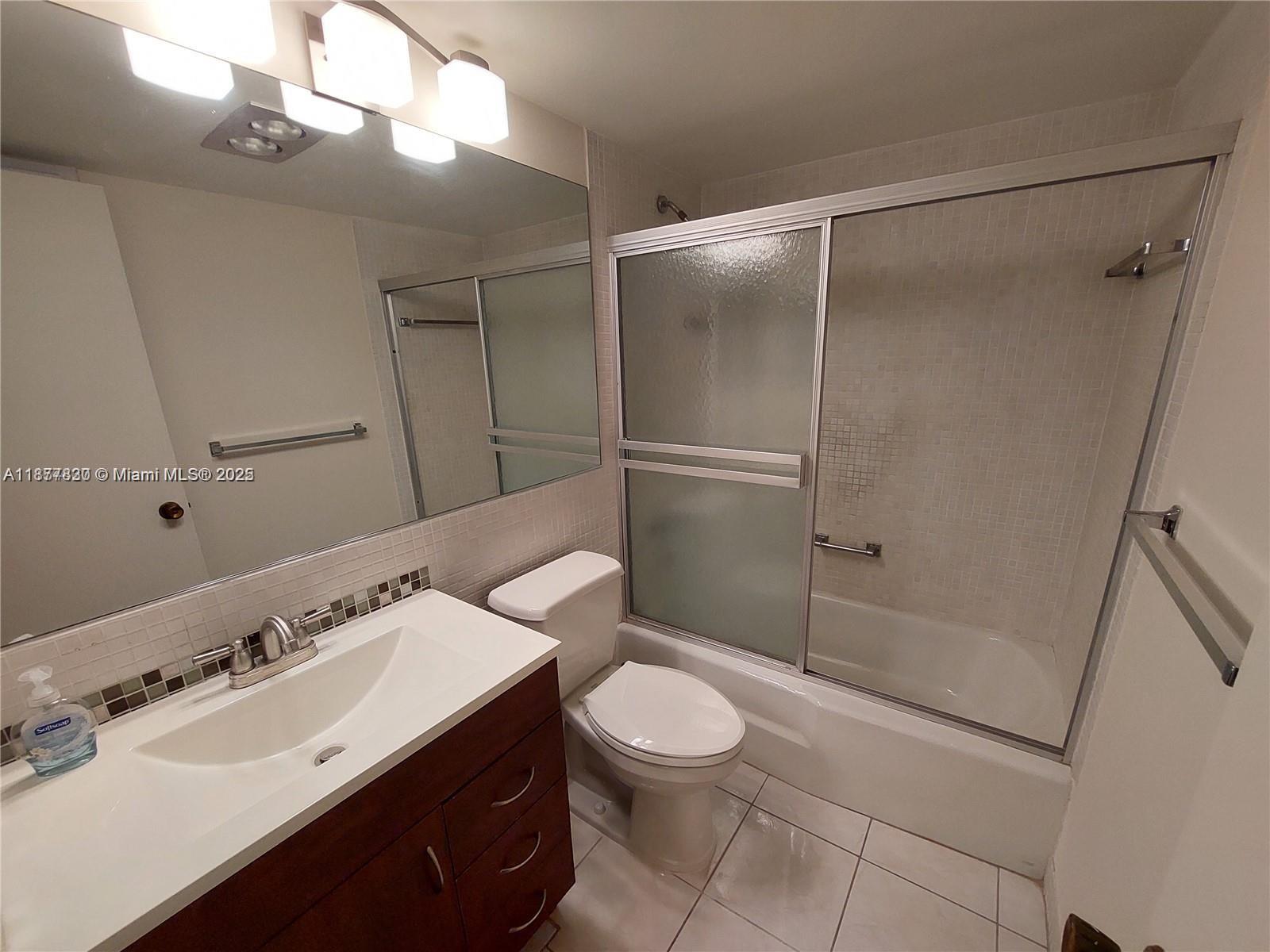257 S Cypress Rd 438 Property Photo 11