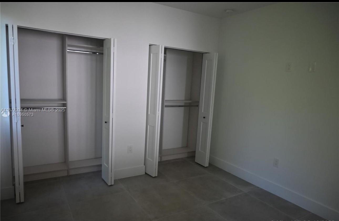 14 Coral Dr 1 Property Photo 11