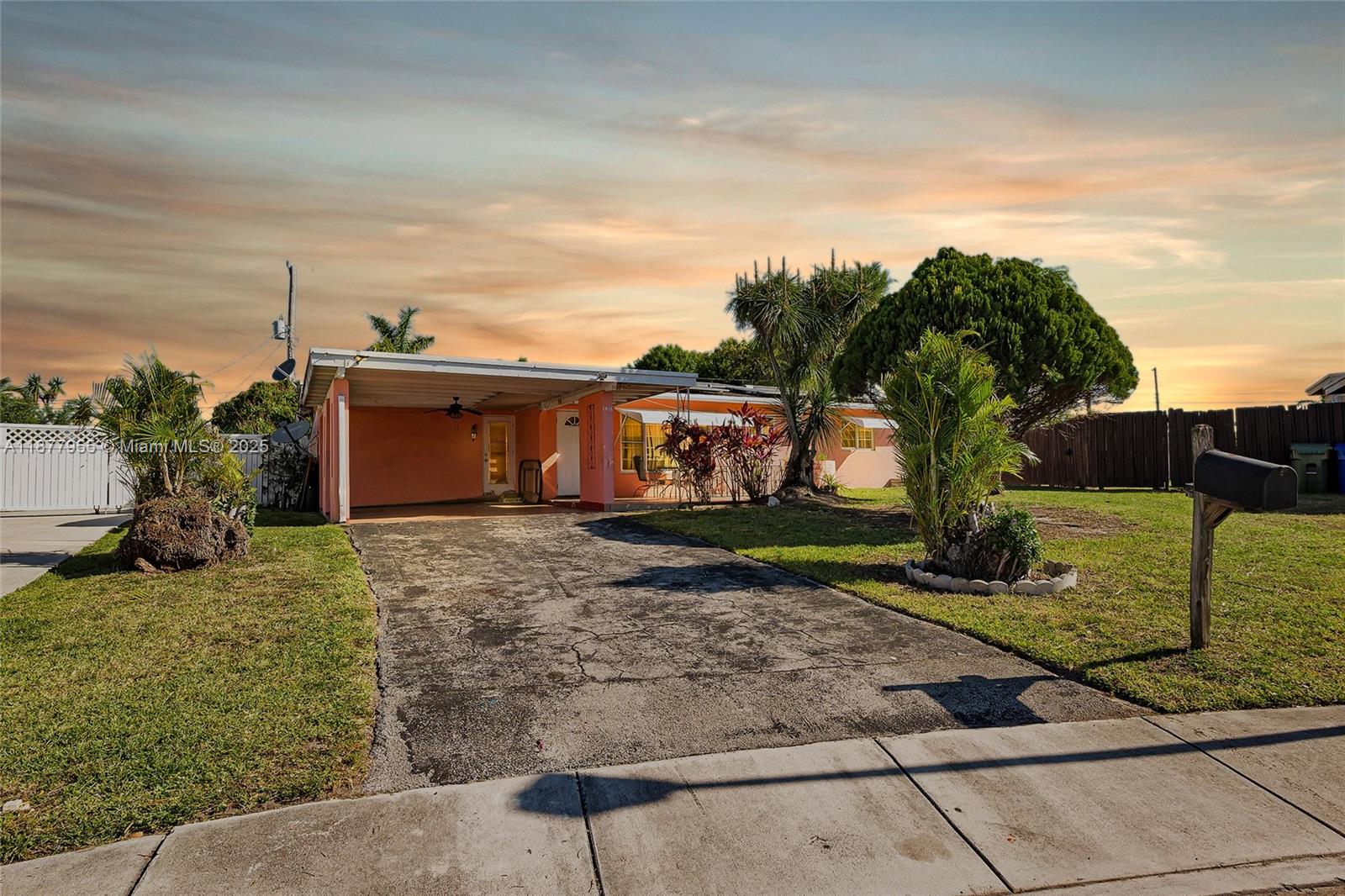 1412 NW 63rd Ave Property Photo 1