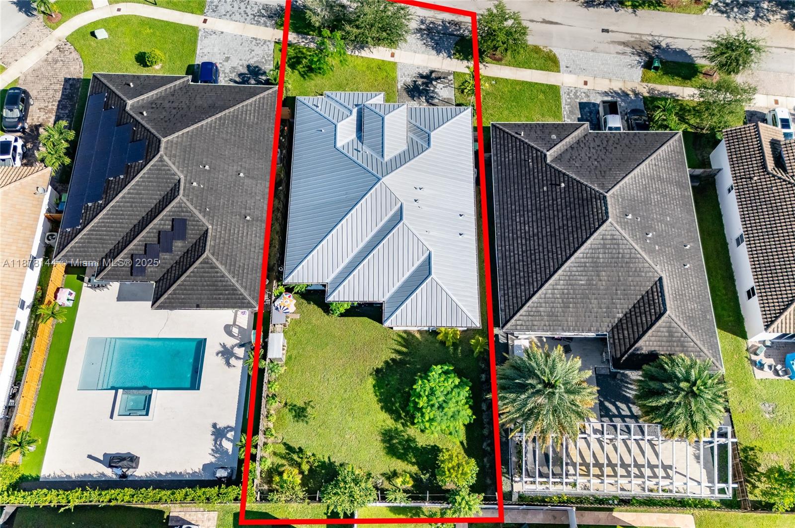 14952 Sw 177th Ter Property Photo 4