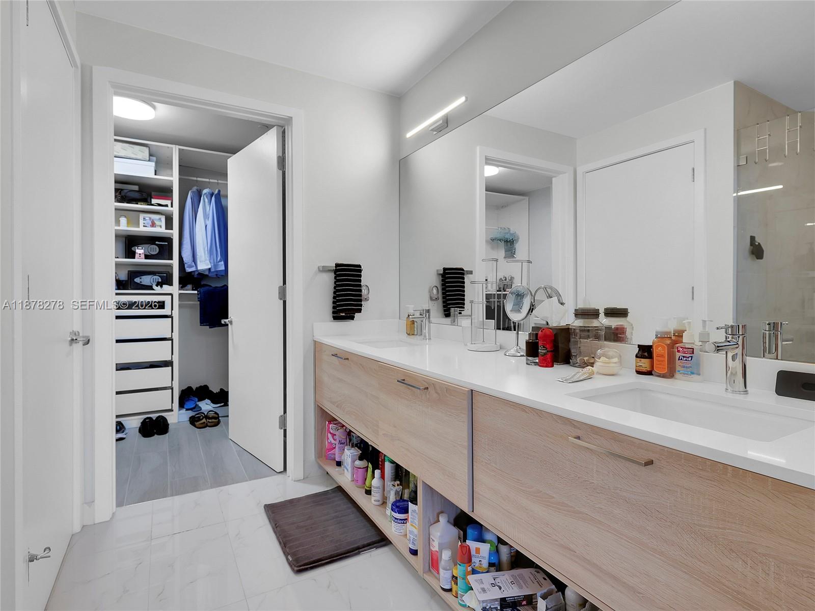 16385 Biscayne Blvd 105 Property Photo 22