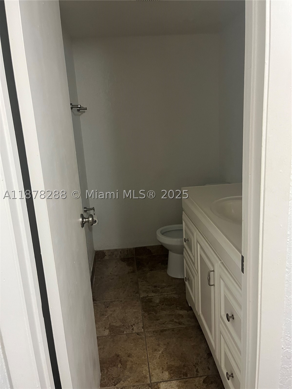 3720 N Pine Island Rd 331 Property Photo 15