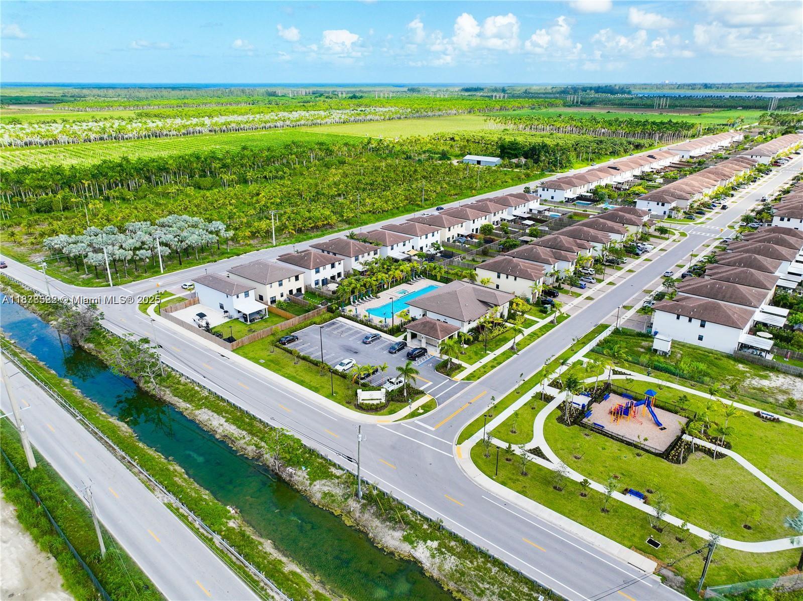 25532 Sw 108th Ave Property Photo 6