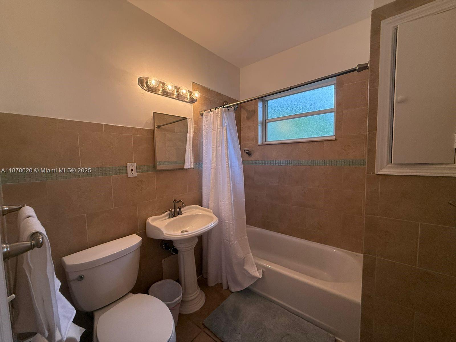 1289 Marseille Dr 46 Property Photo 48