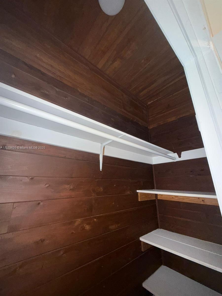 1289 Marseille Dr 46 Property Photo 60