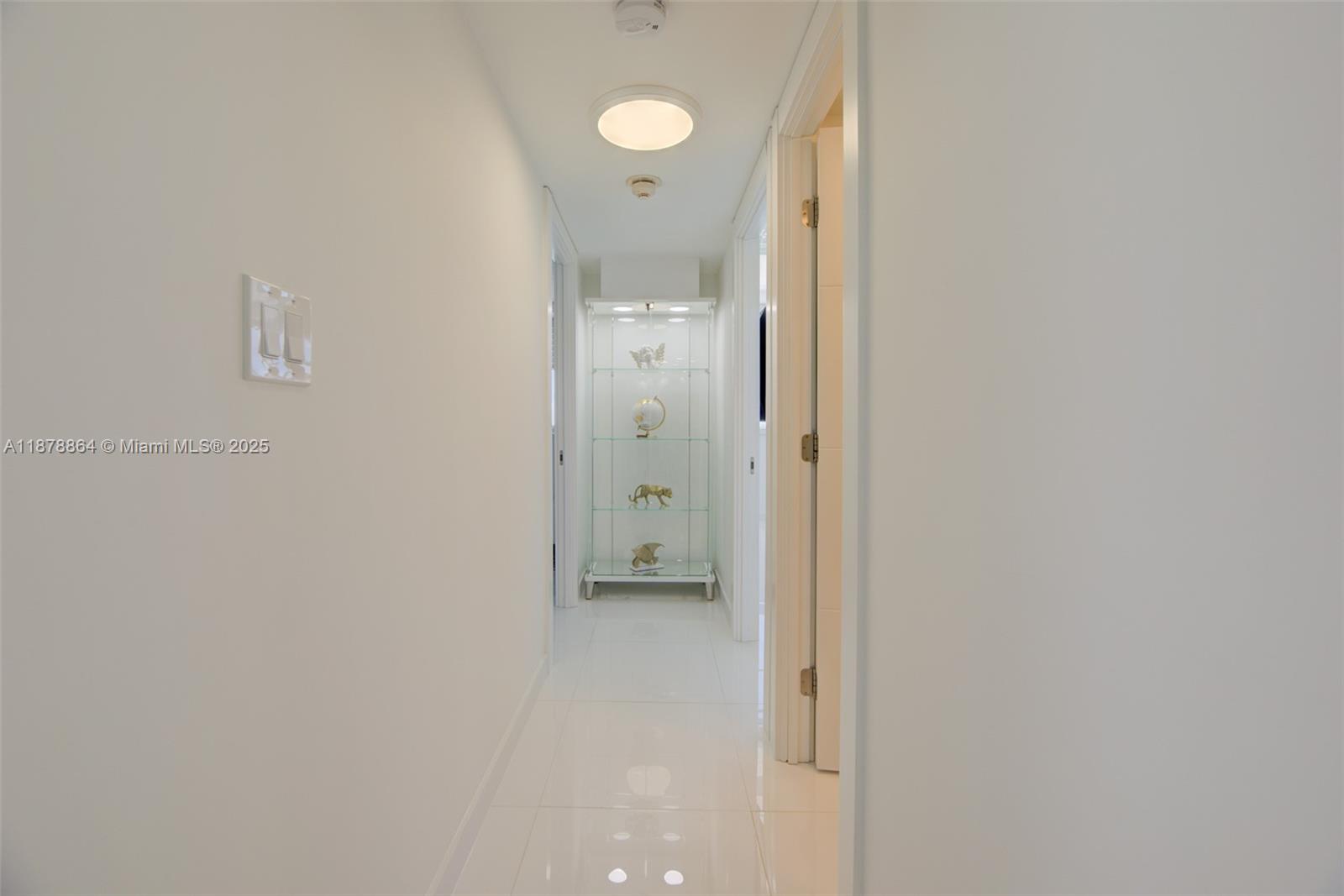 A11878864 Property Photo 25