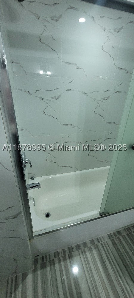 18061 Biscayne Blvd 301 Property Photo 5