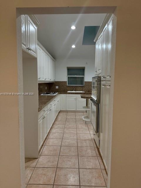 7425 Sw 170th Ter Property Photo 5