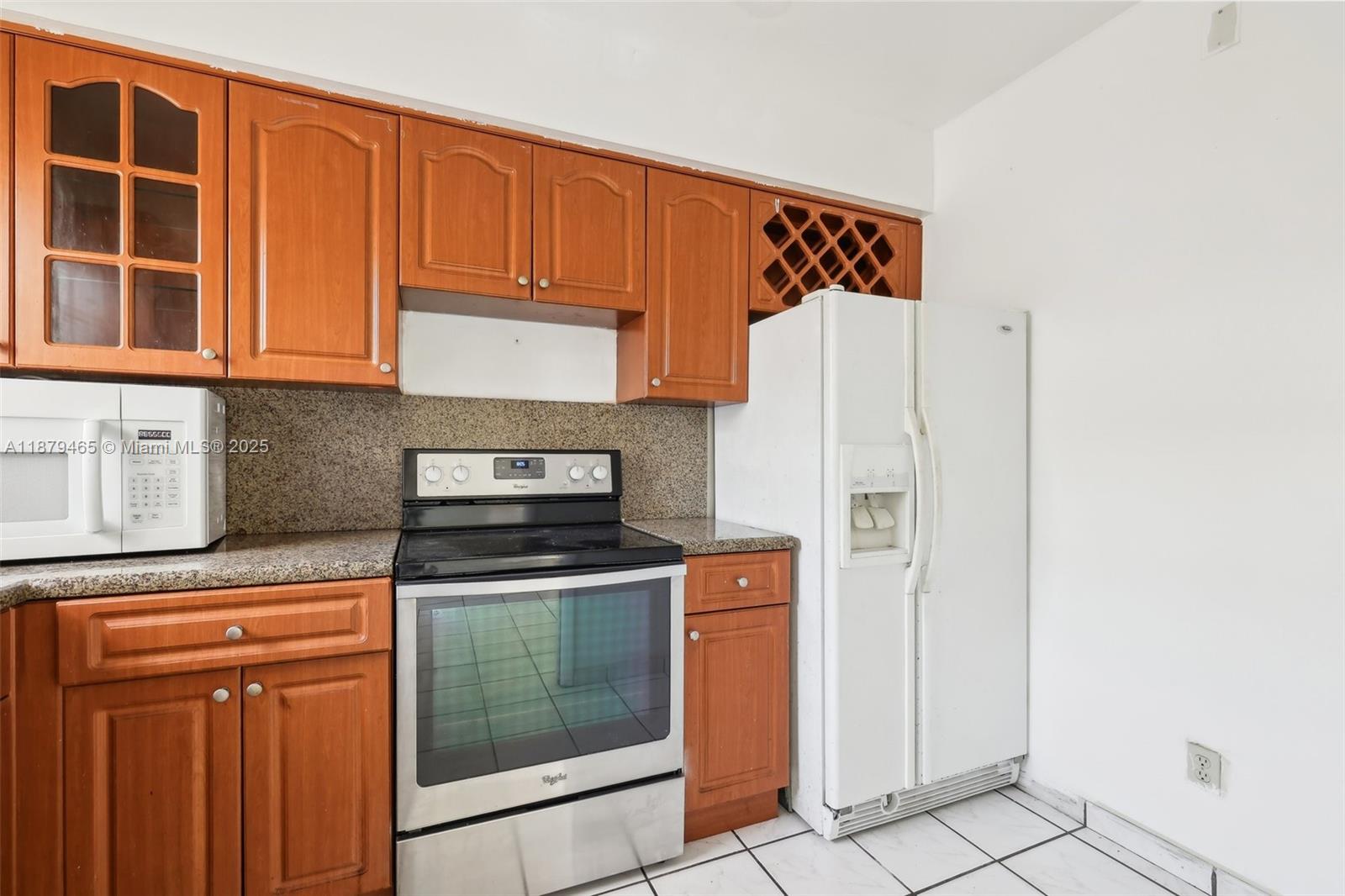 1121 Sw 36th Ave Property Photo 18