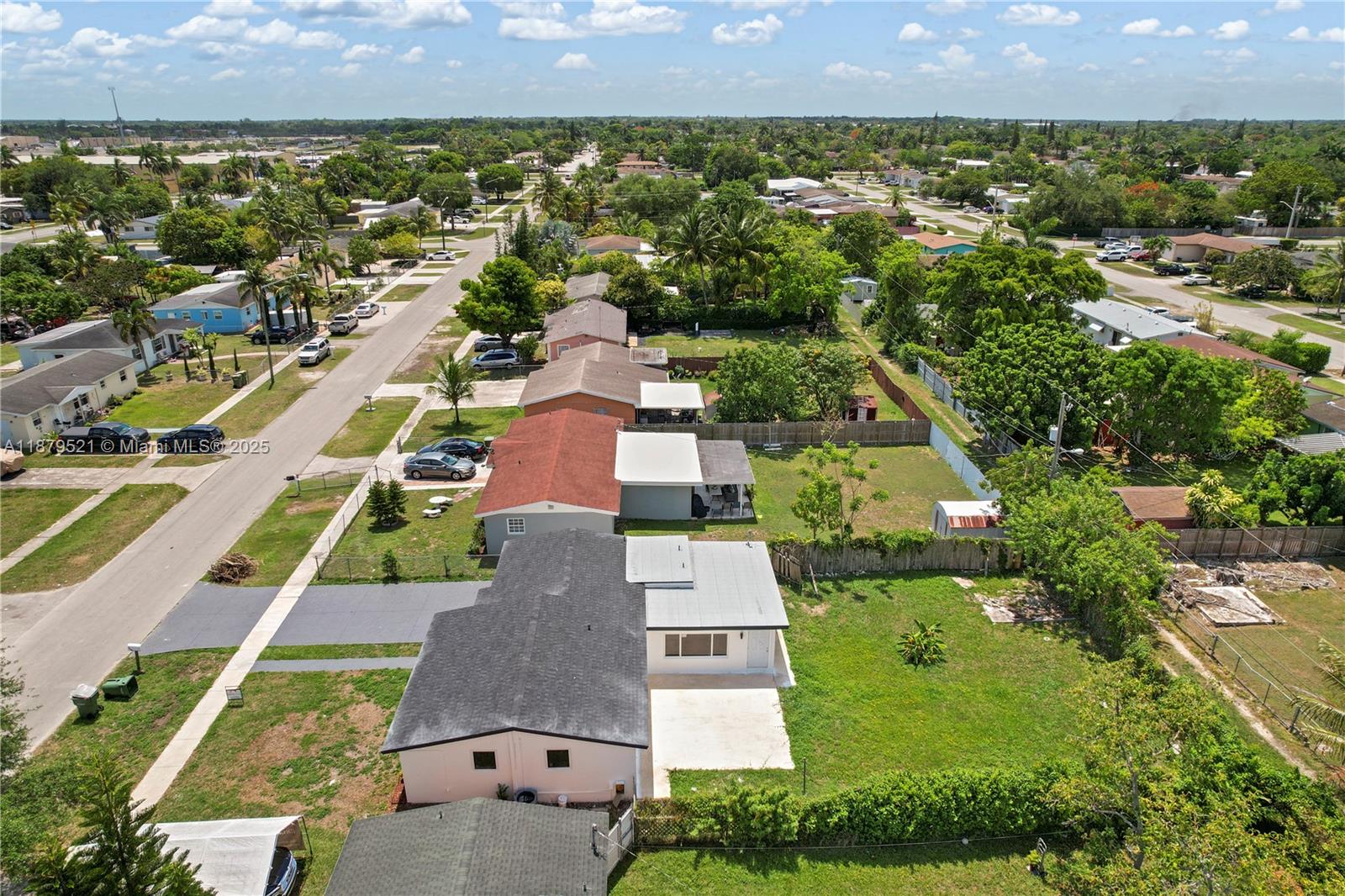 651 Nw 9th St Property Photo 32