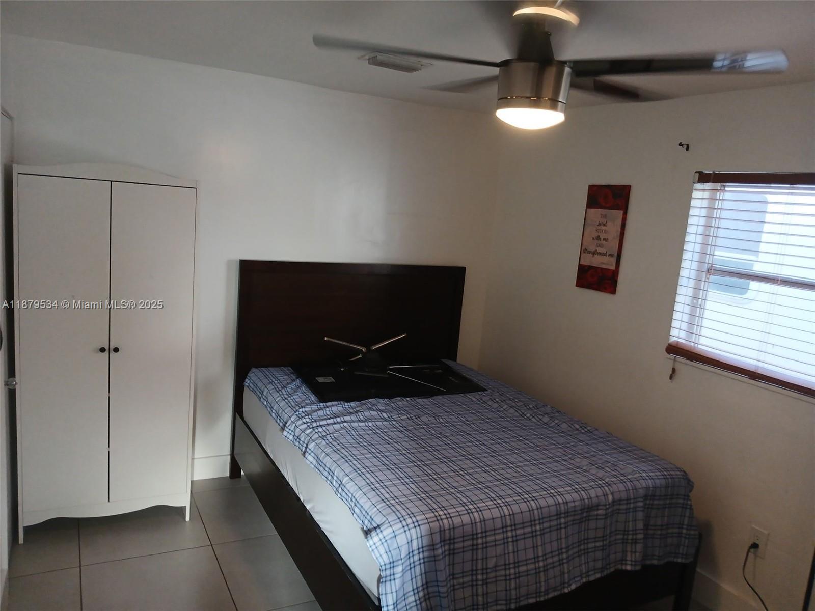 11510 Sw 182nd Ter 2 Property Photo 6