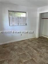 2755 Ne 207th St Property Photo 8