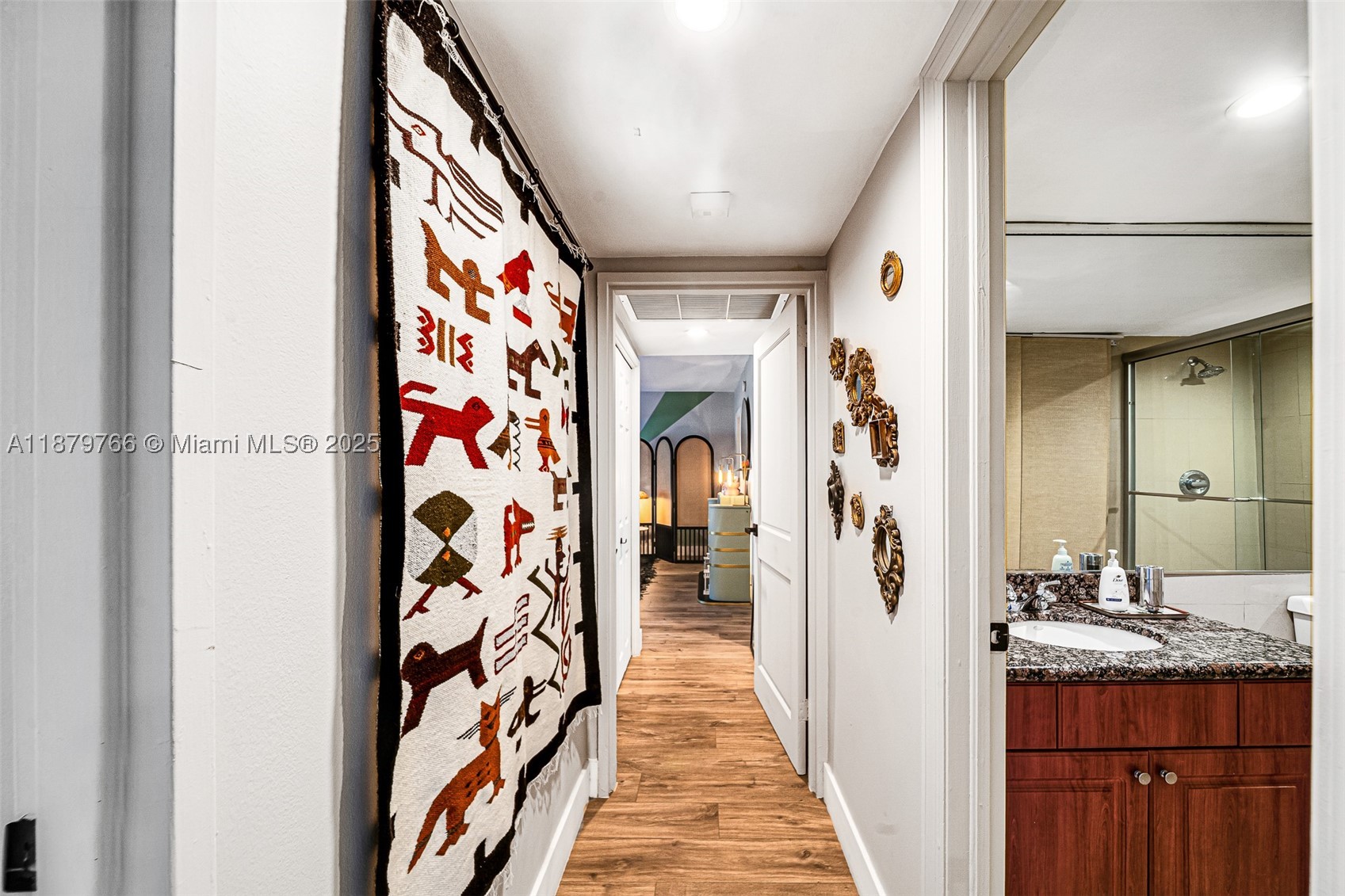5600 Collins Ave 12e Property Photo 43