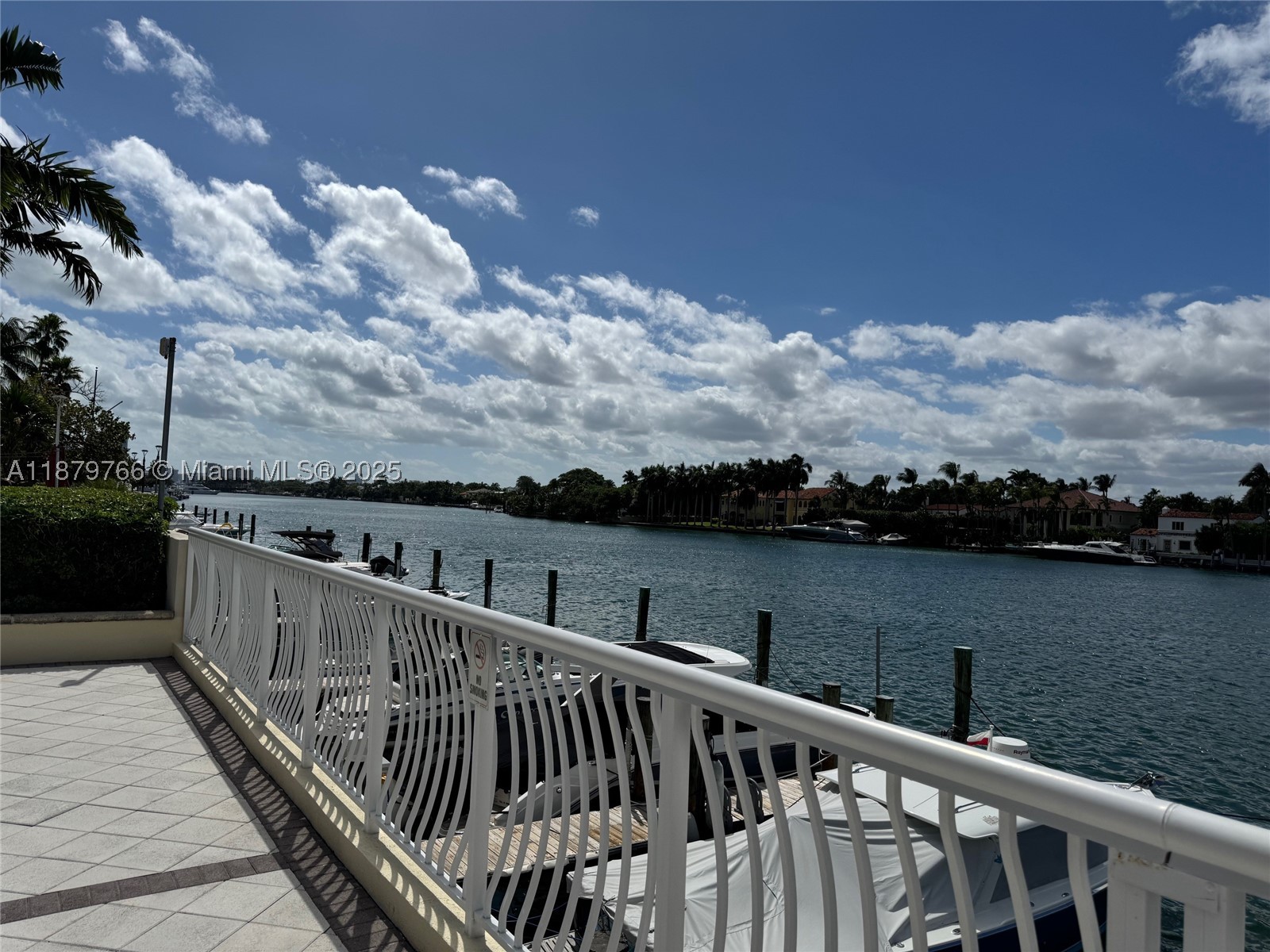 5600 Collins Ave 12e Property Photo 67