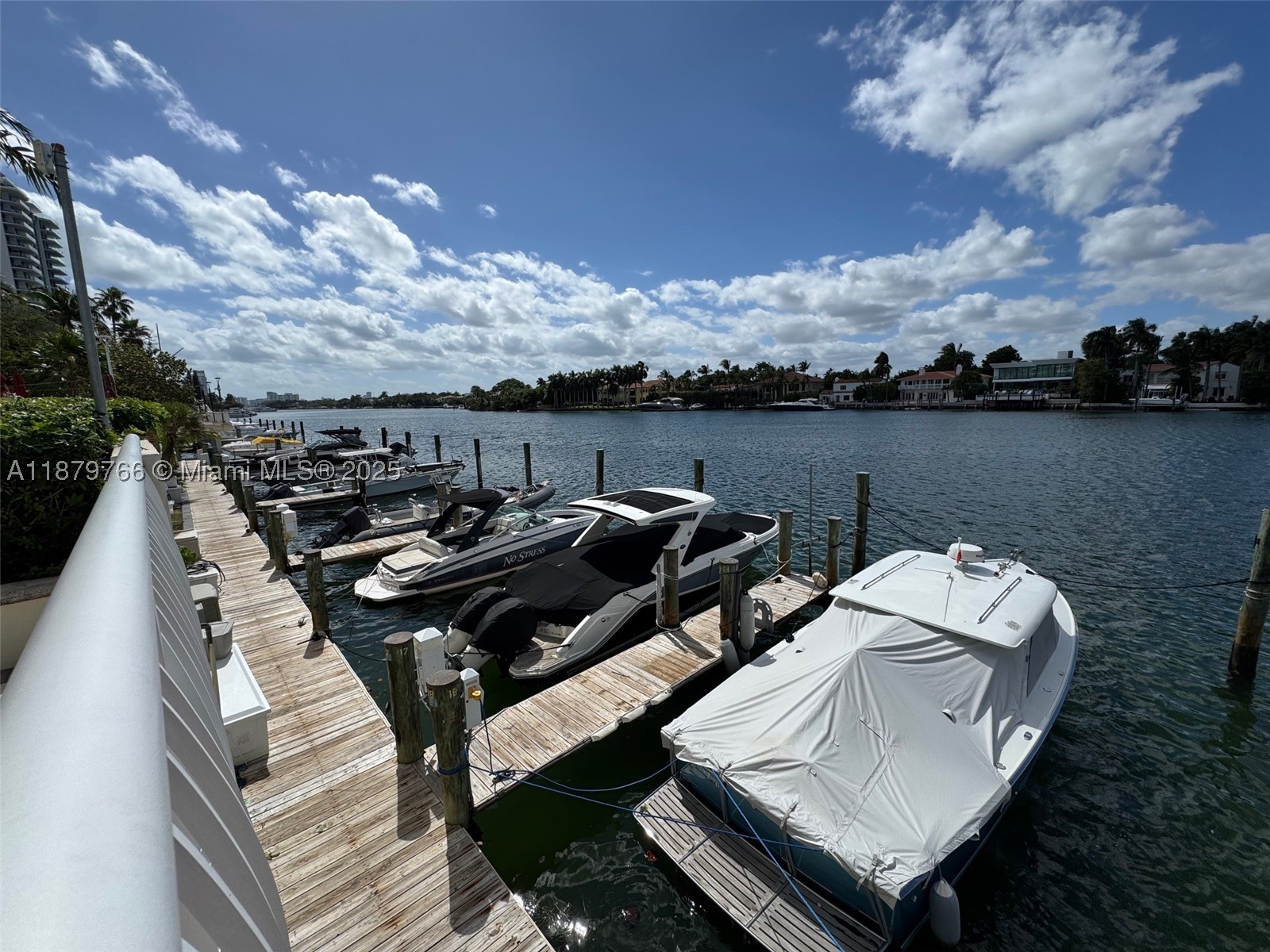 5600 Collins Ave 12e Property Photo 71