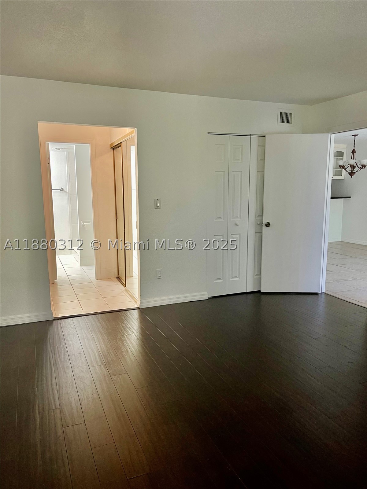 6800 Cypress Rd 408 Property Photo 11