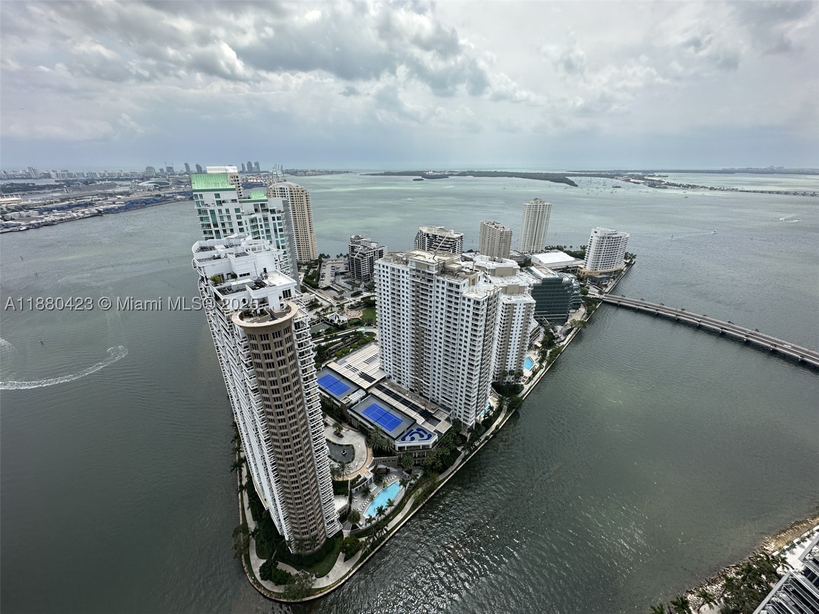 465 Brickell Ave 4901 Property Photo 40