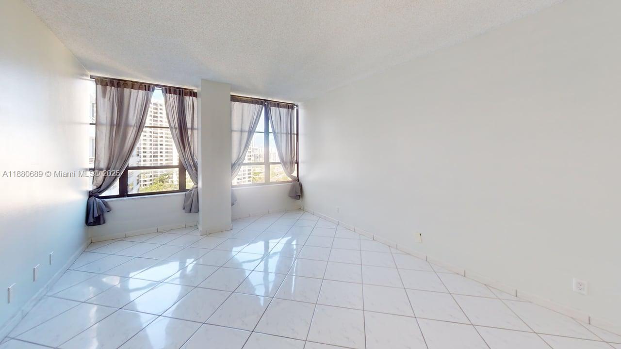 500 Three Islands Blvd 822 Property Photo 15