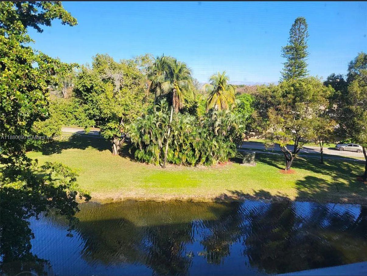 A11880690 Property Photo 28