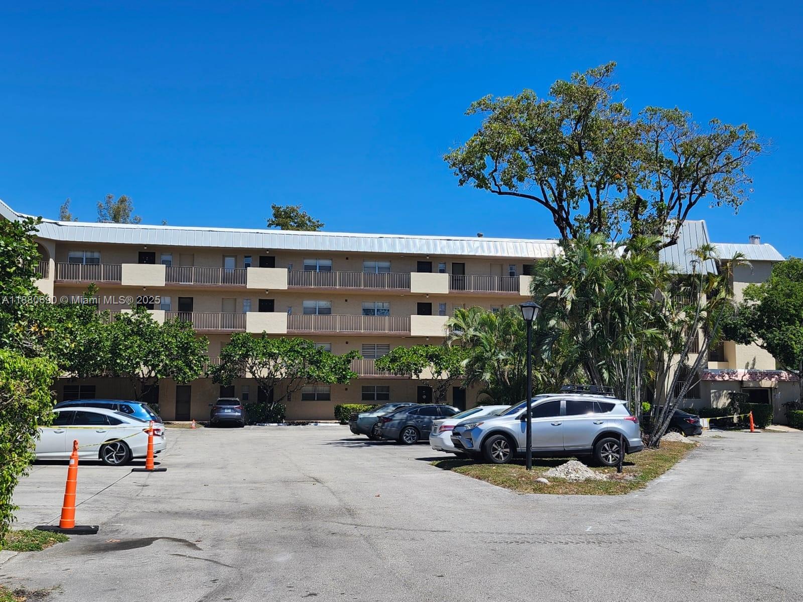 A11880690 Property Photo 33