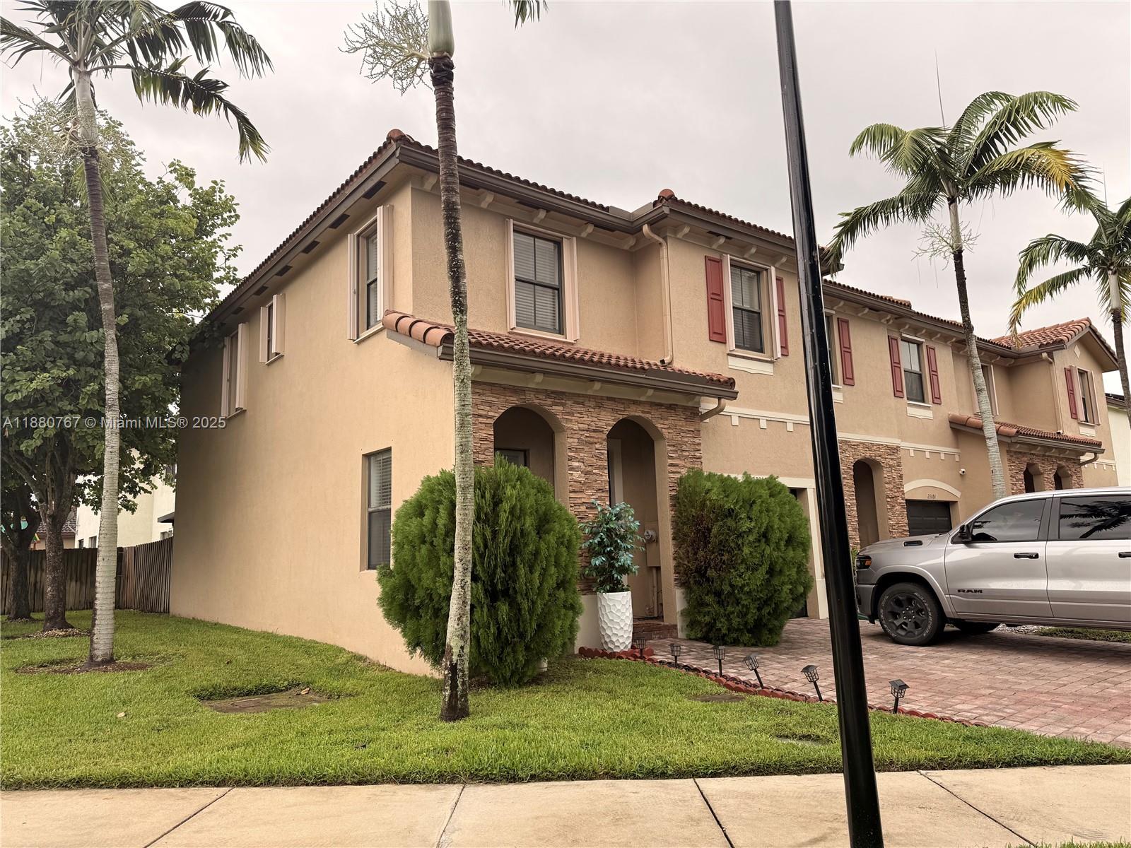 23988 Sw 114th Ct 23988 Property Photo 2