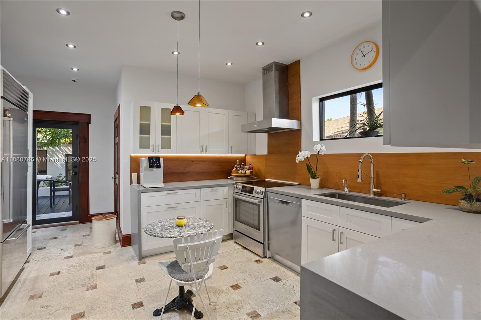 452 Sw 21st Rd Property Photo 22