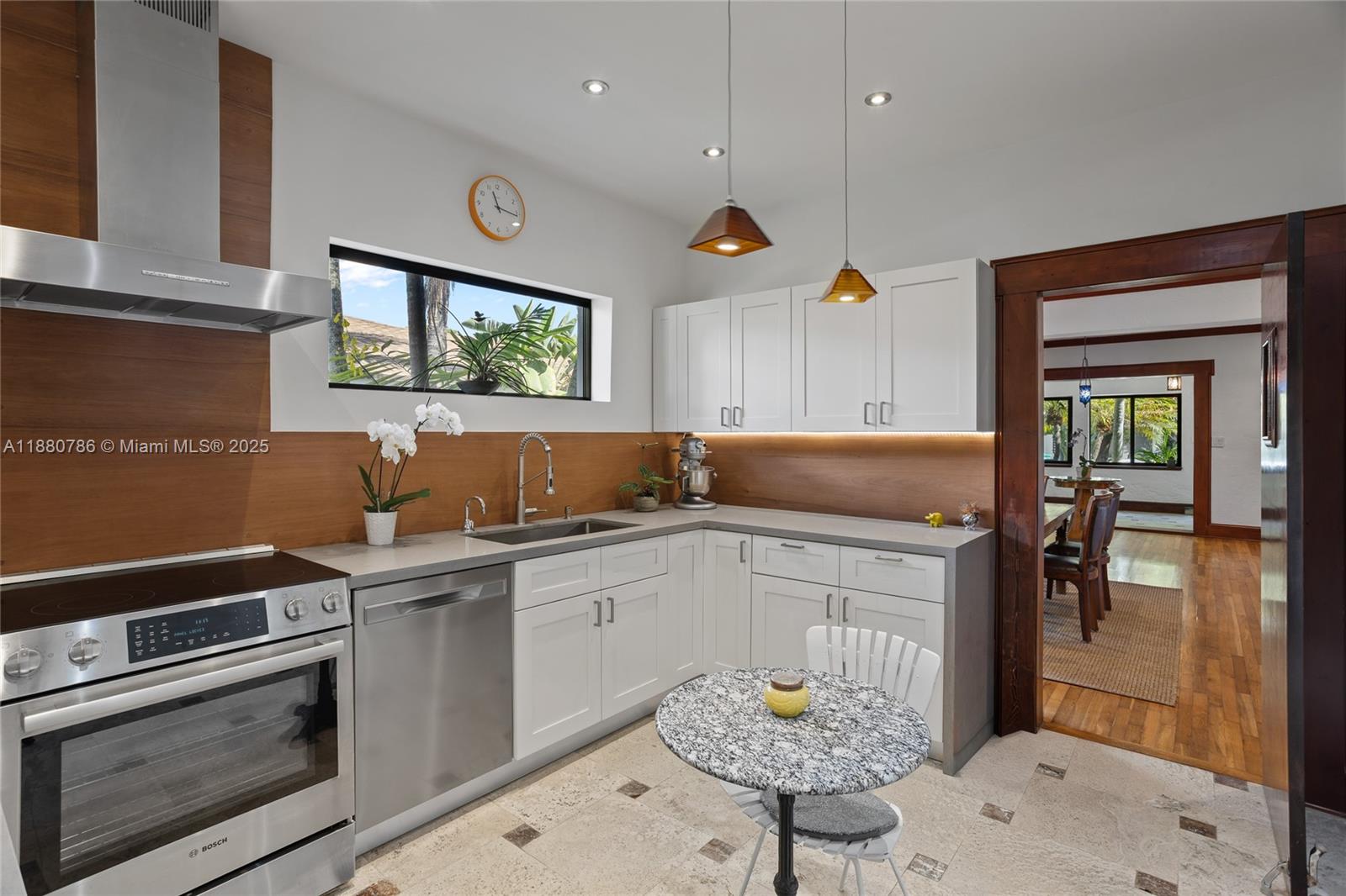 452 Sw 21st Rd Property Photo 24