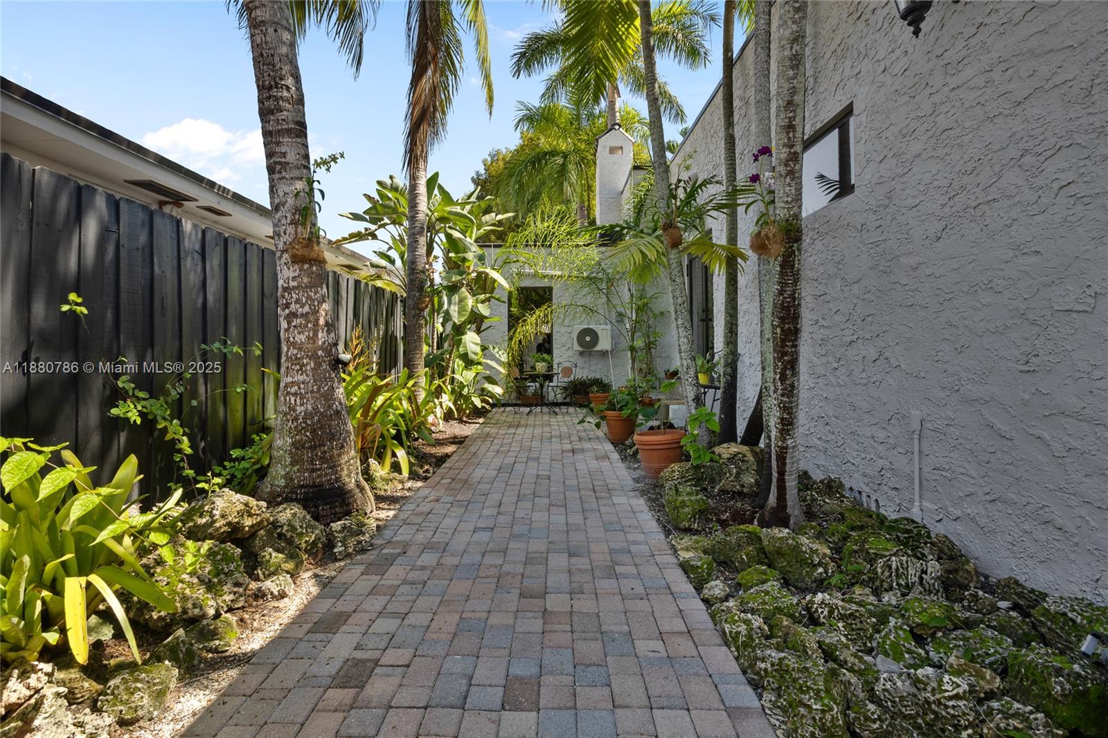 452 Sw 21st Rd Property Photo 37