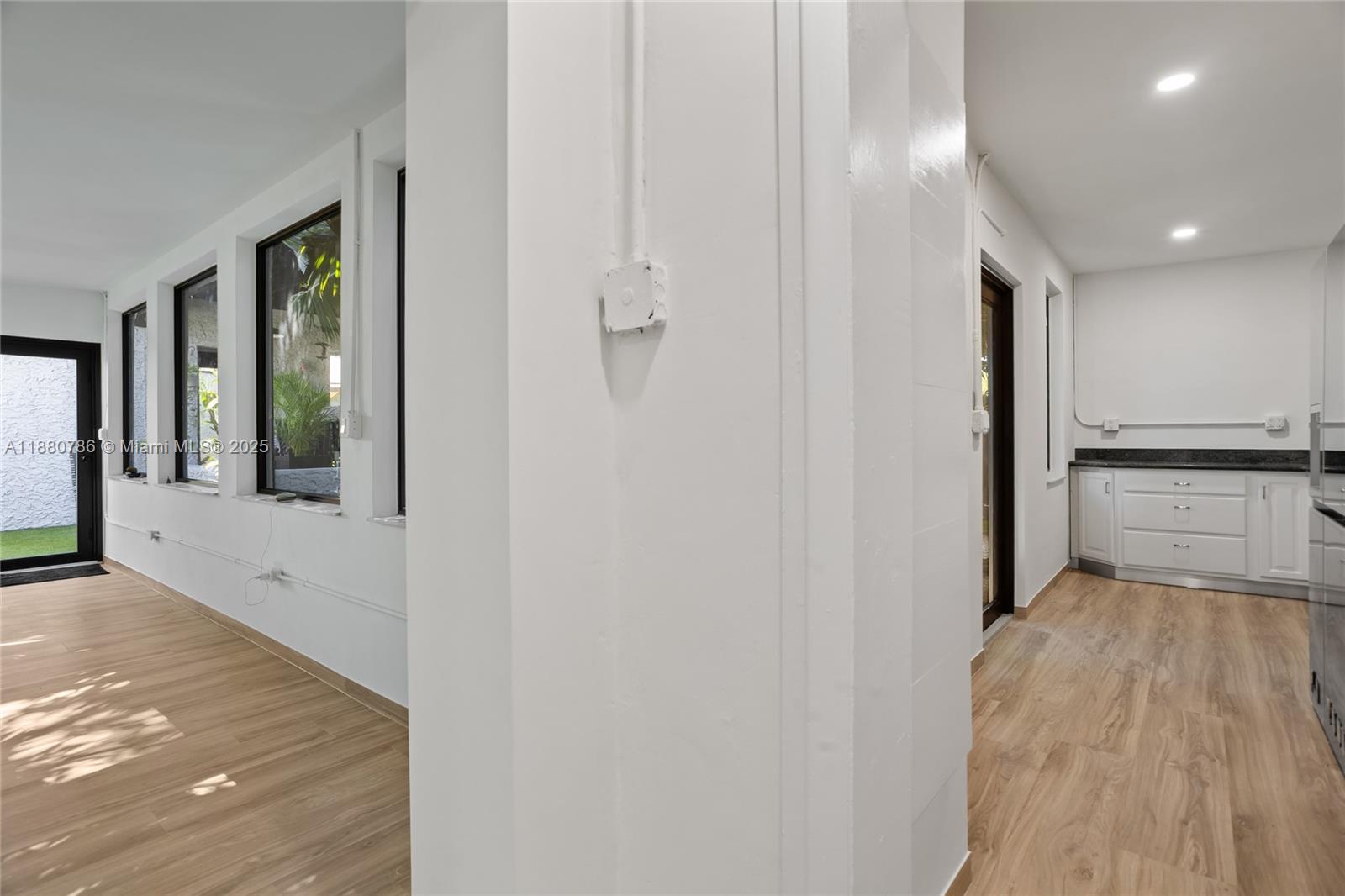 452 Sw 21st Rd Property Photo 45