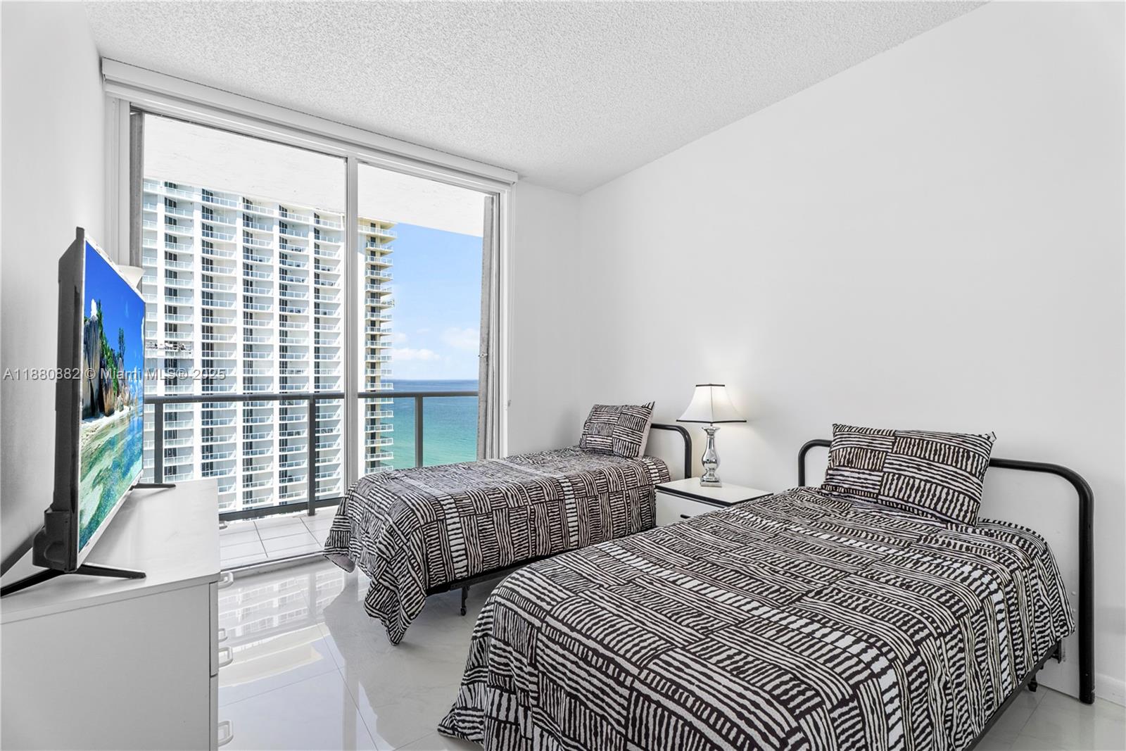 16485 Collins Ave Ph35c Property Photo 34