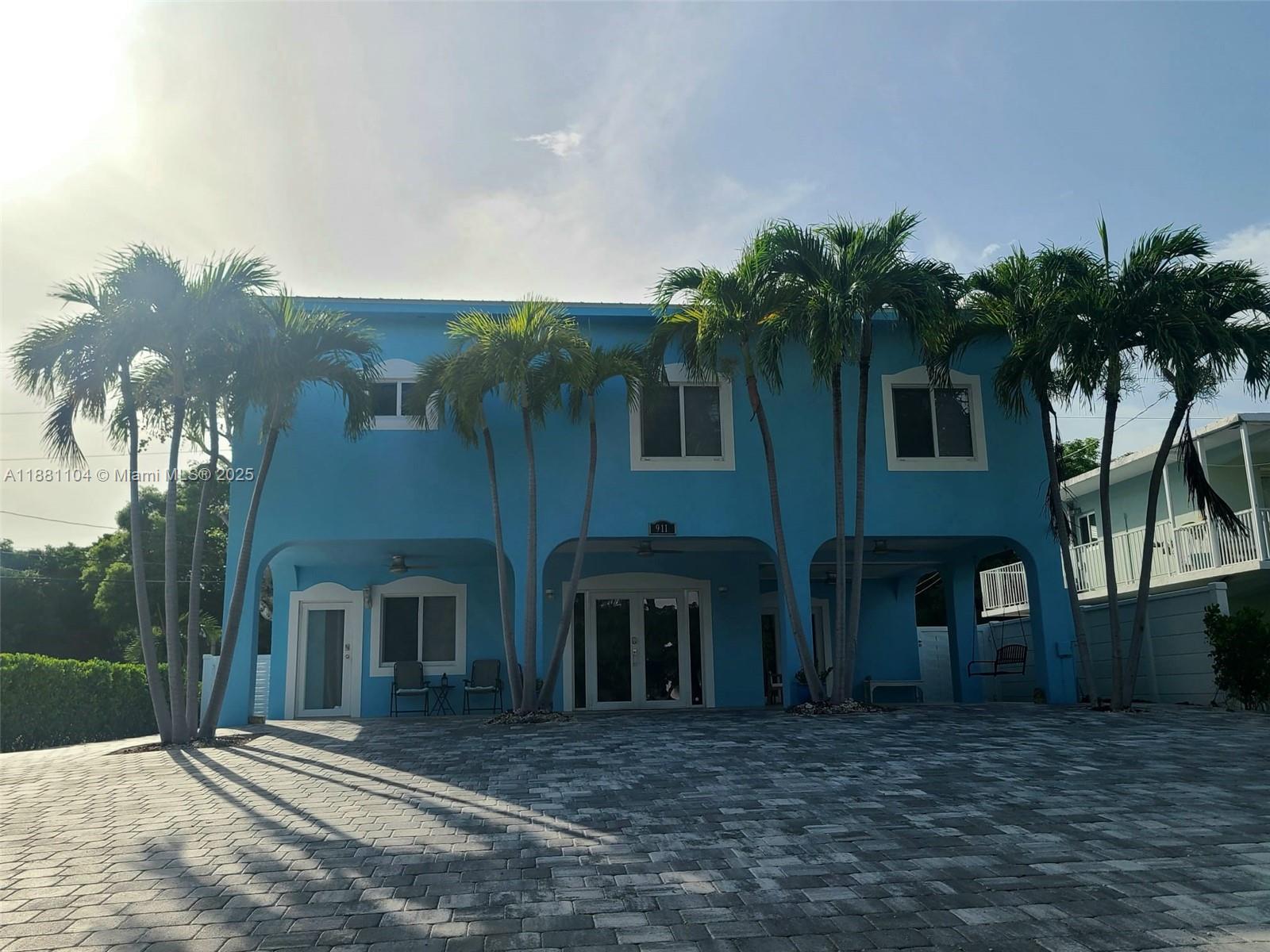 911 Red Bird Rd Property Photo 3