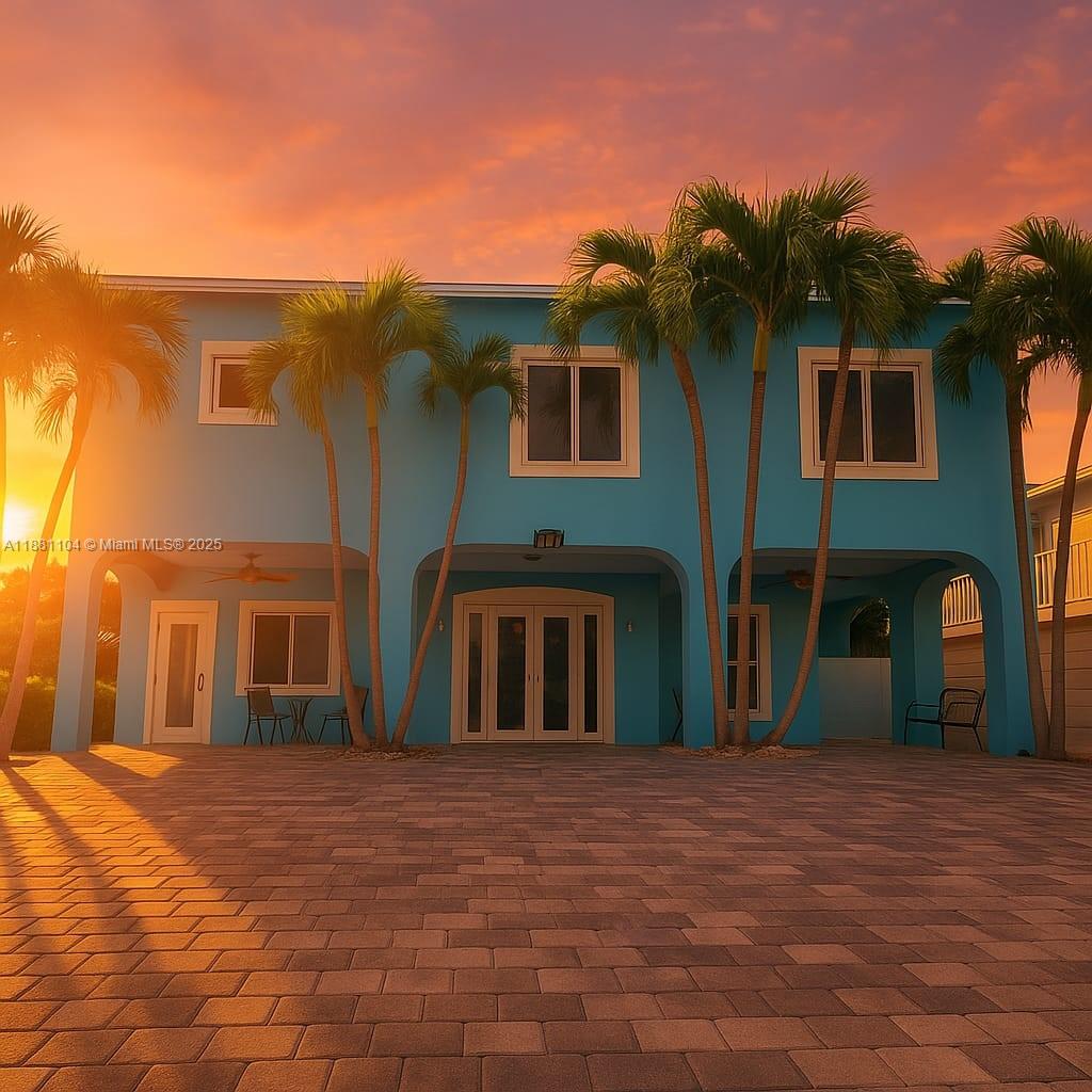 911 Red Bird Rd Property Photo 4