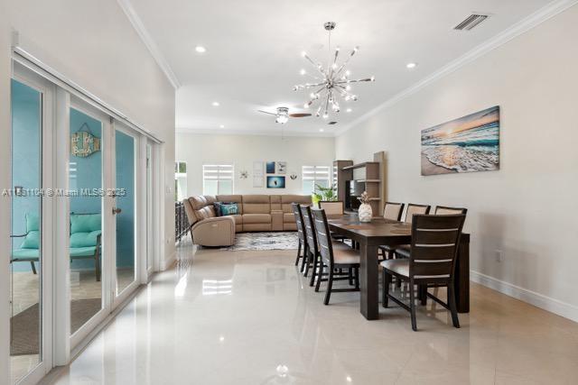 911 Red Bird Rd Property Photo 13