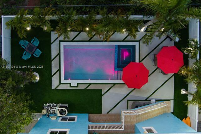 911 Red Bird Rd Property Photo 25