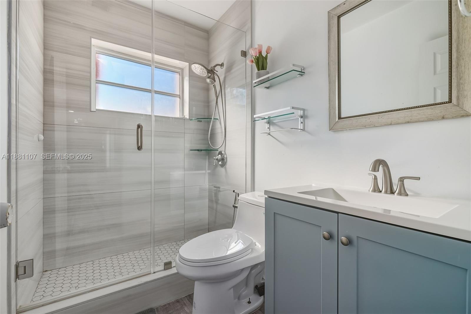 A11881107 Property Photo 33