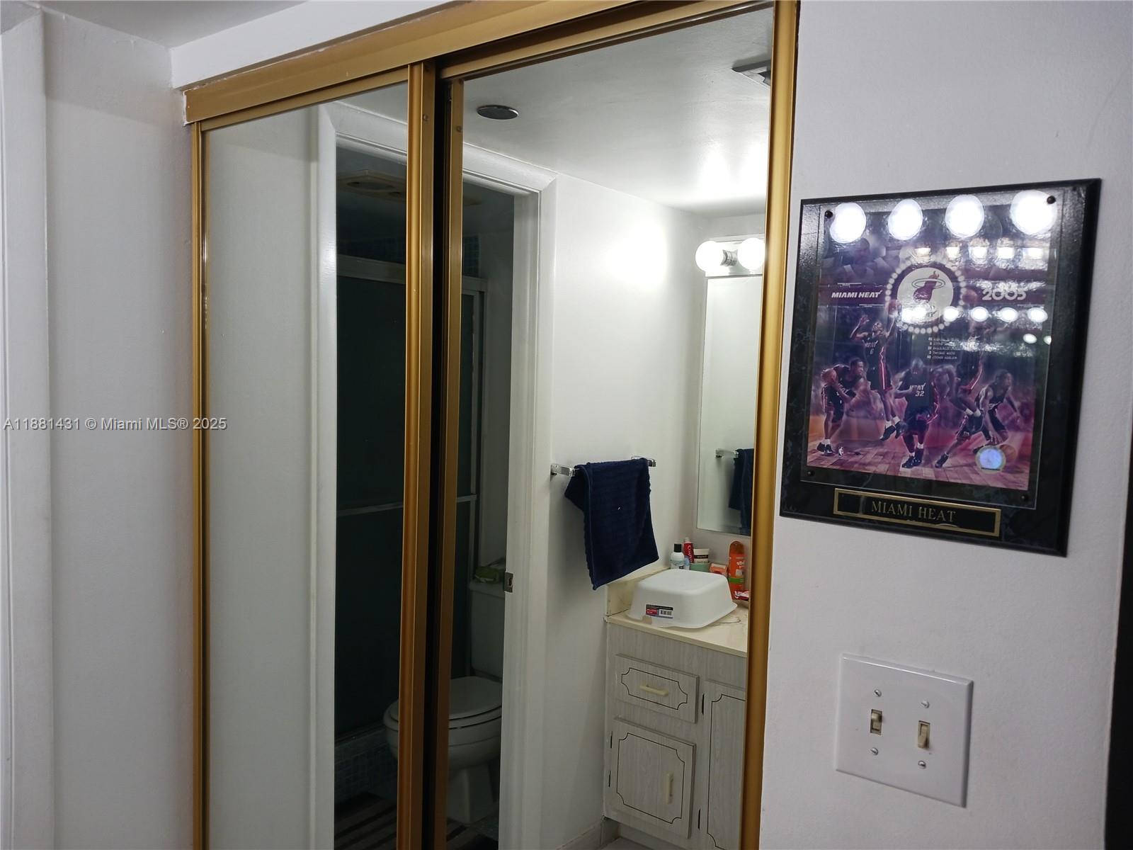 1300 St Charles Pl 311 Property Photo 22