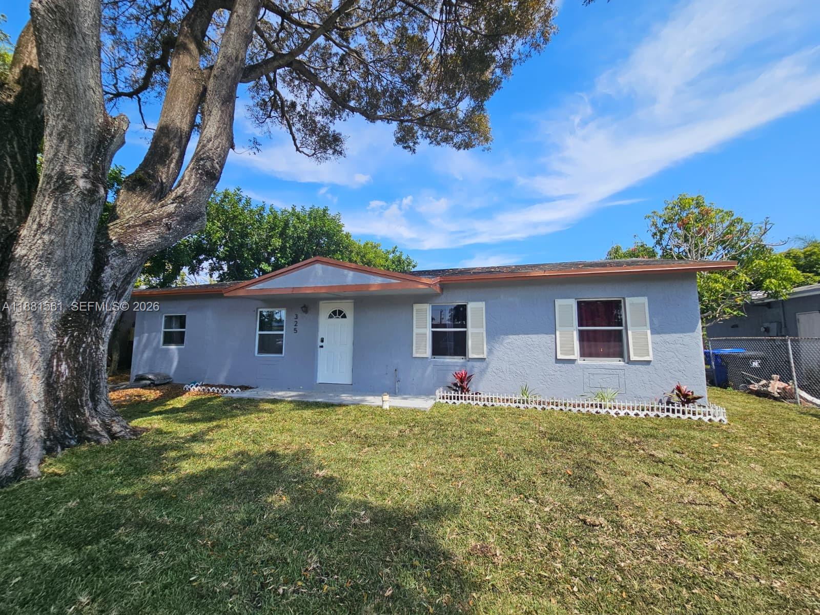 325 Sw 80th Ter Property Photo 1