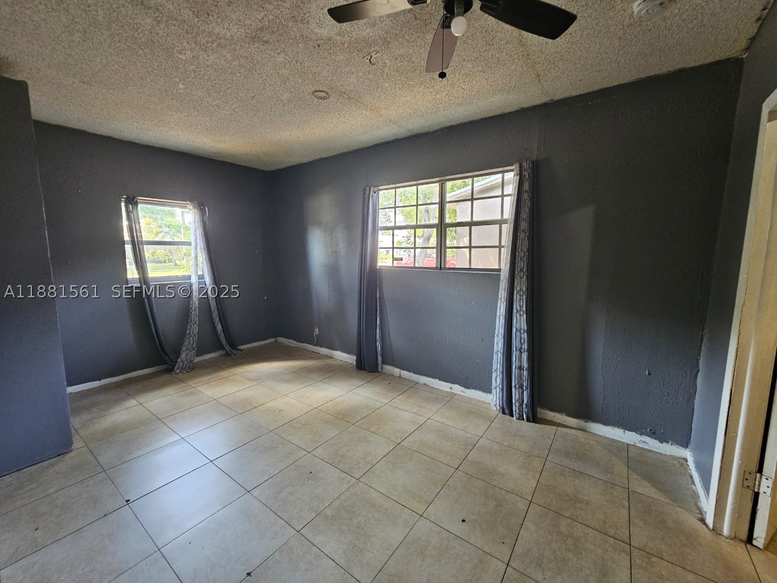 325 Sw 80th Ter Property Photo 16
