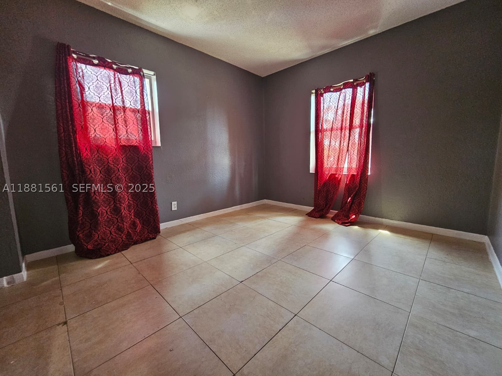 325 Sw 80th Ter Property Photo 22