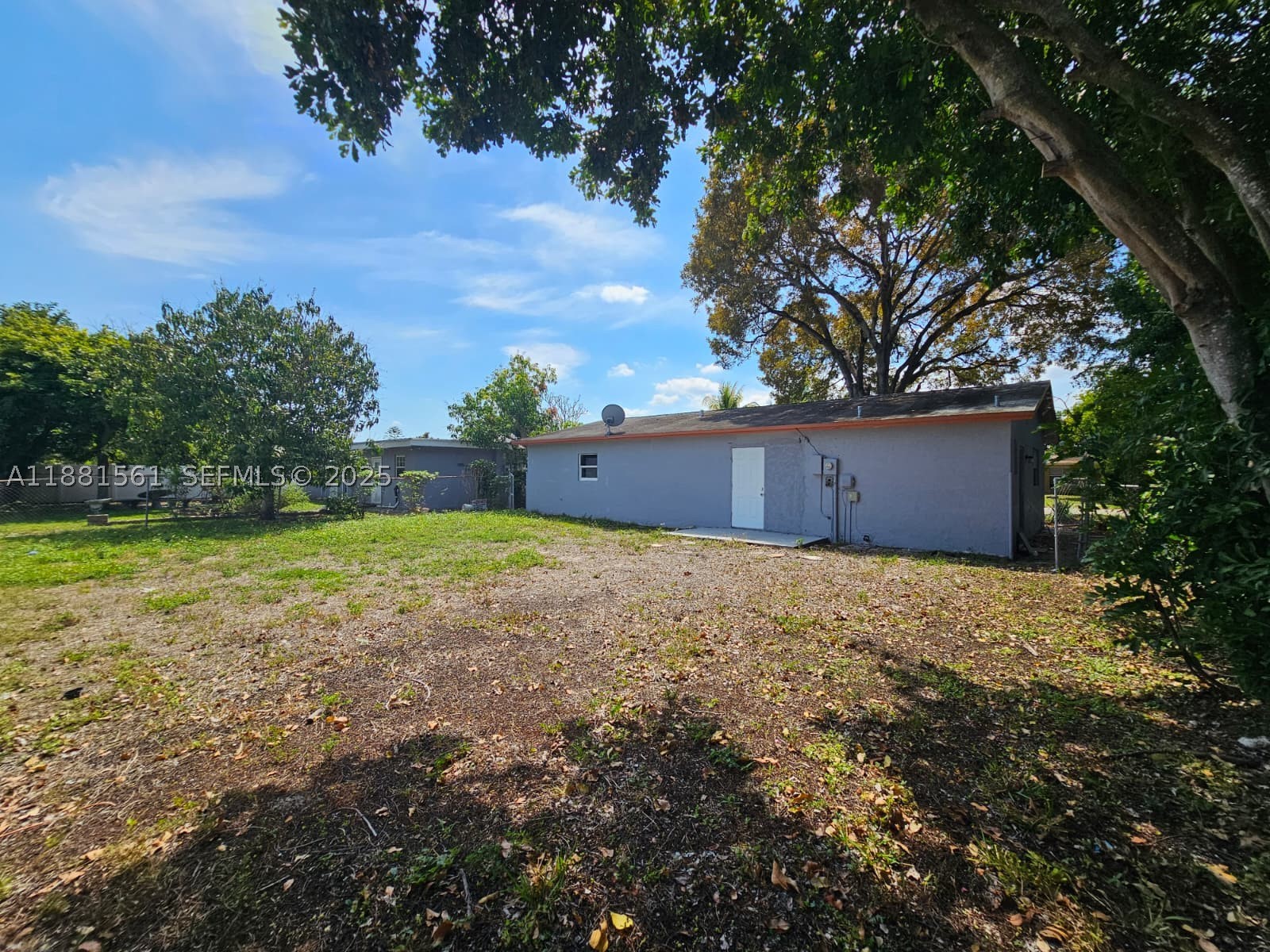 325 Sw 80th Ter Property Photo 27