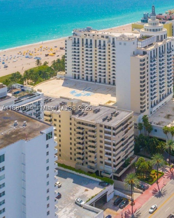 1621 Collins Ave 701 Property Photo 1