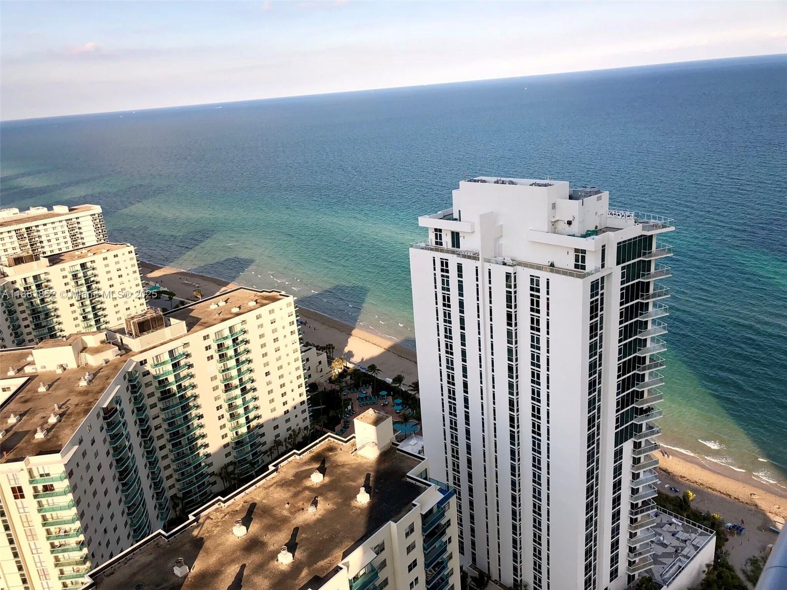 4111 S Ocean Dr 2910 Property Photo 6