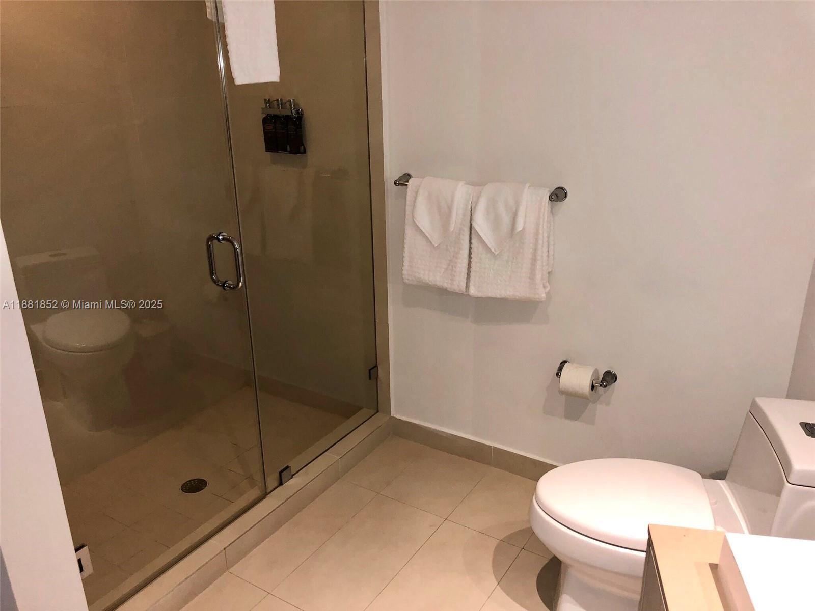 4111 S Ocean Dr 2910 Property Photo 17